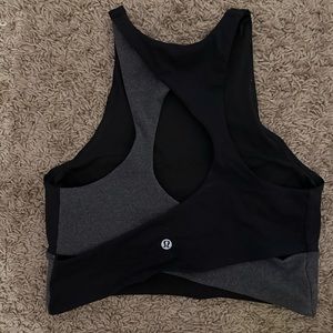 Lululemon High Neck Sportsbra